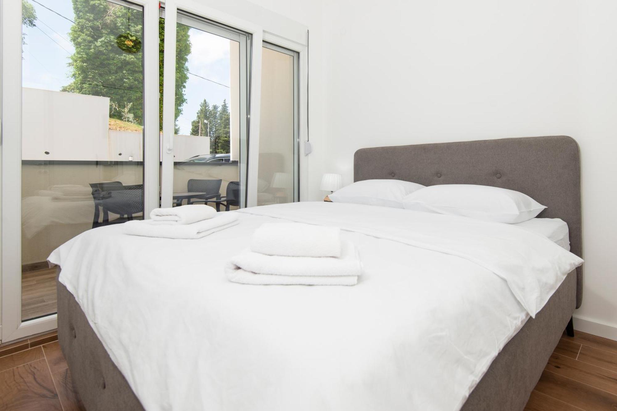 Al Mare Apartments 코토르 외부 사진